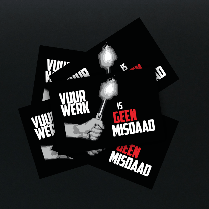 Vuurwerk is geen misdaad. 5pcs. - Plastic Stickers